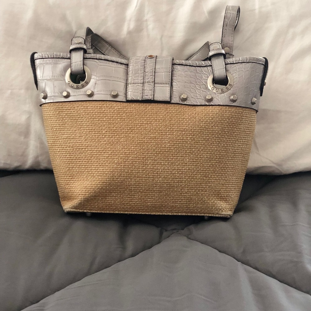 Guess Hand bag - Picture 5 of 7